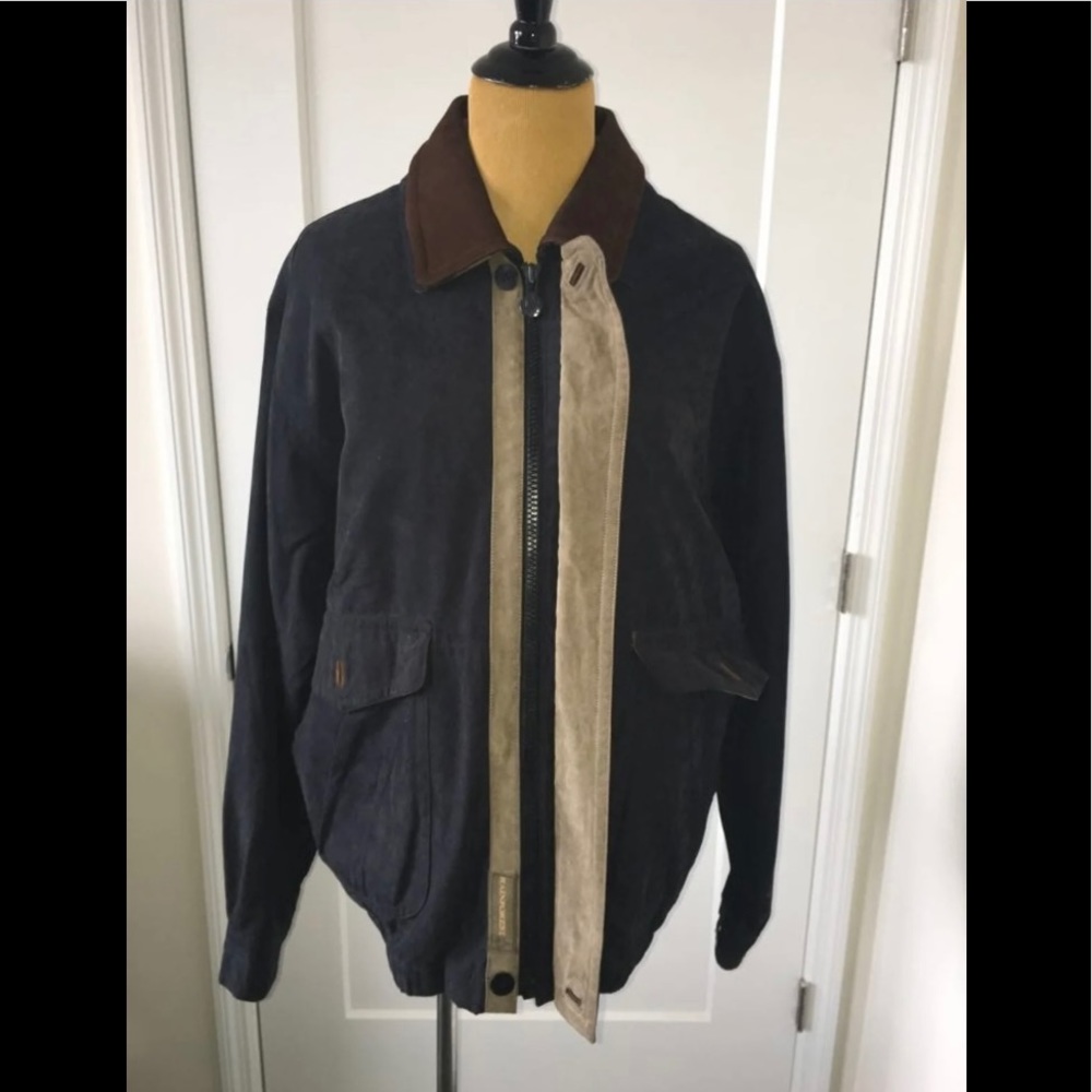 Mens rainforest jacket size Medium